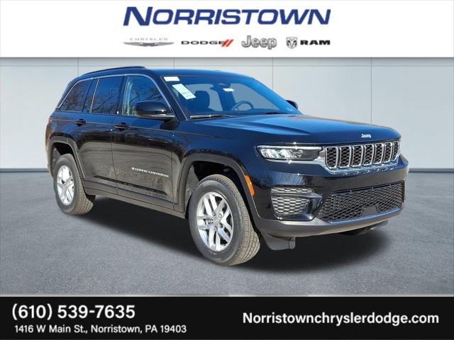 2025 Jeep Grand Cherokee GRAND CHEROKEE LAREDO X 4X4