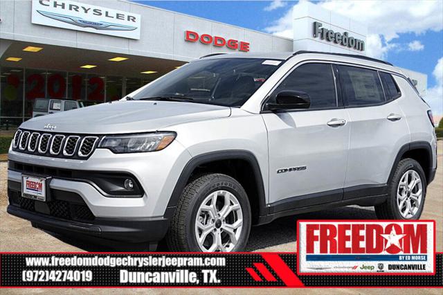 2025 Jeep Compass COMPASS LATITUDE 4X4