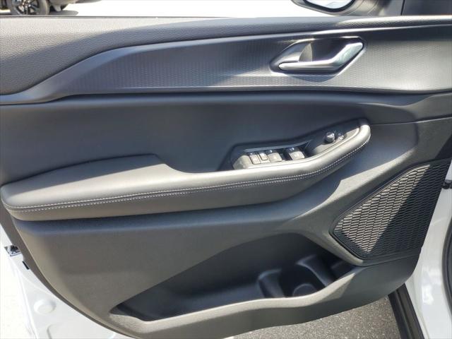 2025 Jeep Grand Cherokee GRAND CHEROKEE LAREDO X 4X2