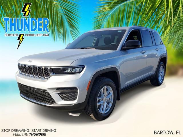 2025 Jeep Grand Cherokee GRAND CHEROKEE LAREDO X 4X2