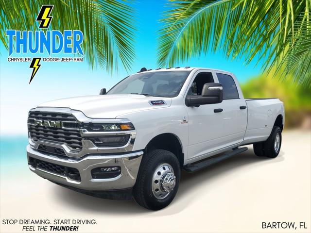 2025 RAM Ram 3500 RAM 3500 TRADESMAN CREW CAB 4X4 8 BOX