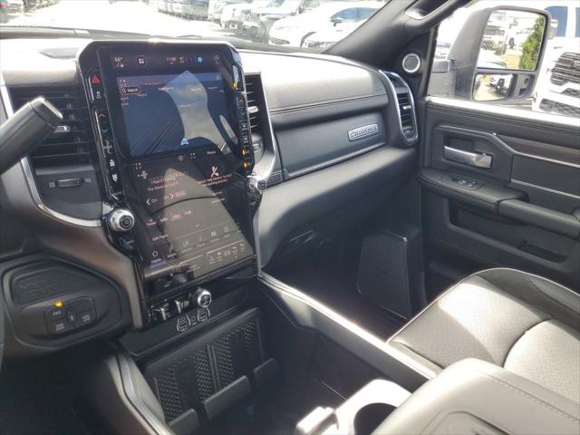 2025 RAM Ram 3500 RAM 3500 LARAMIE CREW CAB 4X4 8 BOX