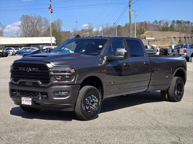 2025 RAM Ram 3500 RAM 3500 LARAMIE CREW CAB 4X4 8 BOX