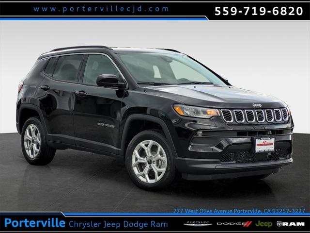 2025 Jeep Compass COMPASS LATITUDE 4X4