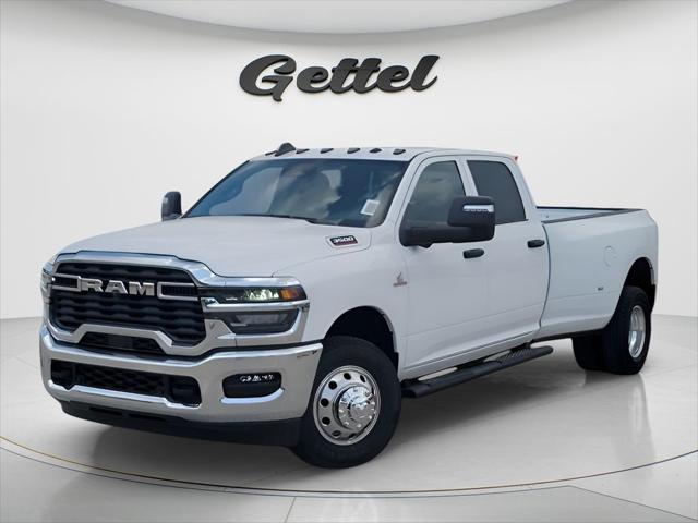 2025 RAM Ram 3500 RAM 3500 TRADESMAN CREW CAB 4X2 8 BOX
