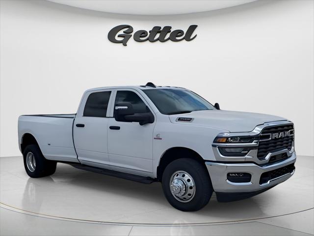 2025 RAM Ram 3500 RAM 3500 TRADESMAN CREW CAB 4X2 8 BOX
