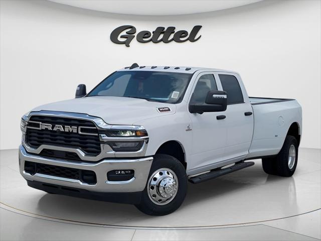 2025 RAM Ram 3500 RAM 3500 TRADESMAN CREW CAB 4X2 8 BOX