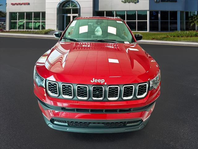 2025 Jeep Compass COMPASS LATITUDE 4X4