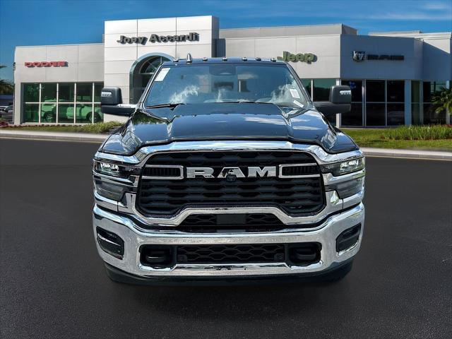 2025 RAM Ram 2500 RAM 2500 TRADESMAN CREW CAB 4X4 64 BOX