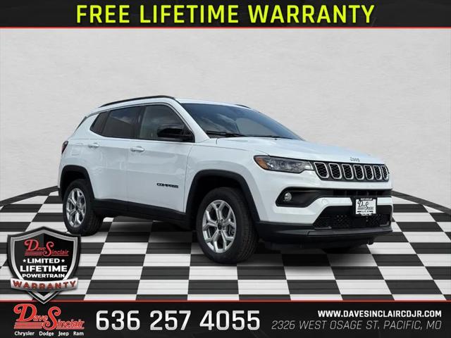2025 Jeep Compass COMPASS LATITUDE 4X4