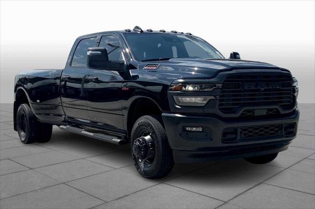 2025 RAM Ram 3500 RAM 3500 TRADESMAN CREW CAB 4X4 8 BOX