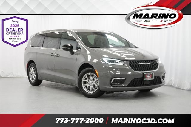 2025 Chrysler Pacifica PACIFICA SELECT