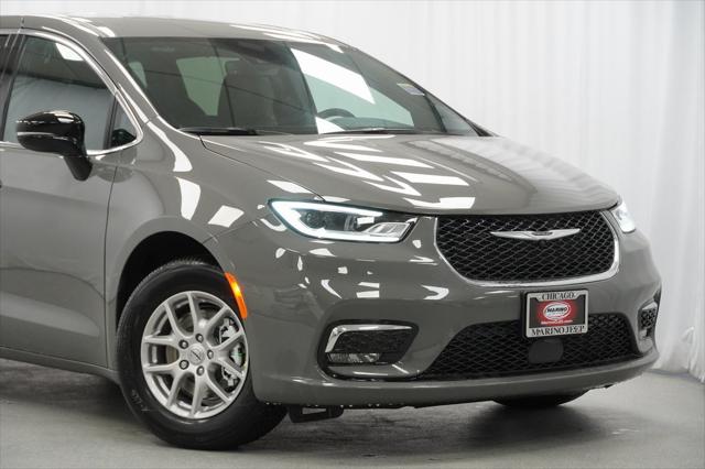 2025 Chrysler Pacifica PACIFICA SELECT