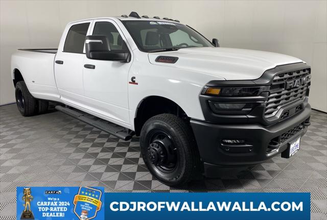 2025 RAM Ram 3500 RAM 3500 TRADESMAN CREW CAB 4X4 8 BOX