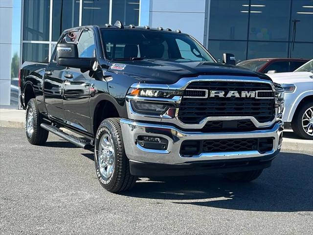 2025 RAM Ram 2500 RAM 2500 TRADESMAN CREW CAB 4X4 64 BOX