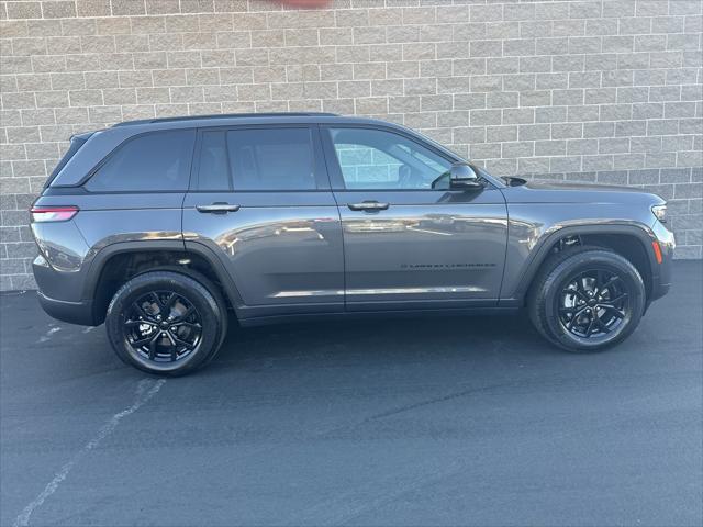 2025 Jeep Grand Cherokee GRAND CHEROKEE ALTITUDE 4X4