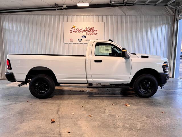 2025 RAM Ram 3500 RAM 3500 TRADESMAN REGULAR CAB 4X4 8 BOX
