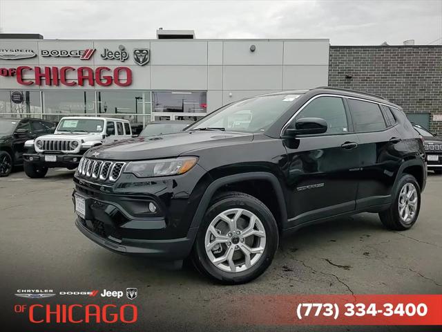 2025 Jeep Compass COMPASS LATITUDE 4X4