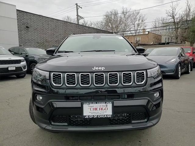2025 Jeep Compass COMPASS LATITUDE 4X4