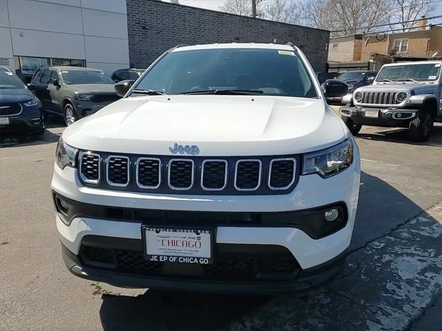 2025 Jeep Compass COMPASS LATITUDE 4X4