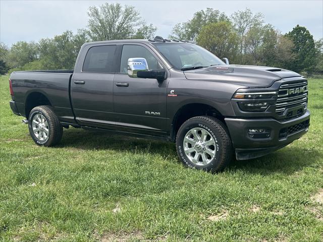 2025 RAM Ram 3500 RAM 3500 LARAMIE CREW CAB 4X4 64 BOX