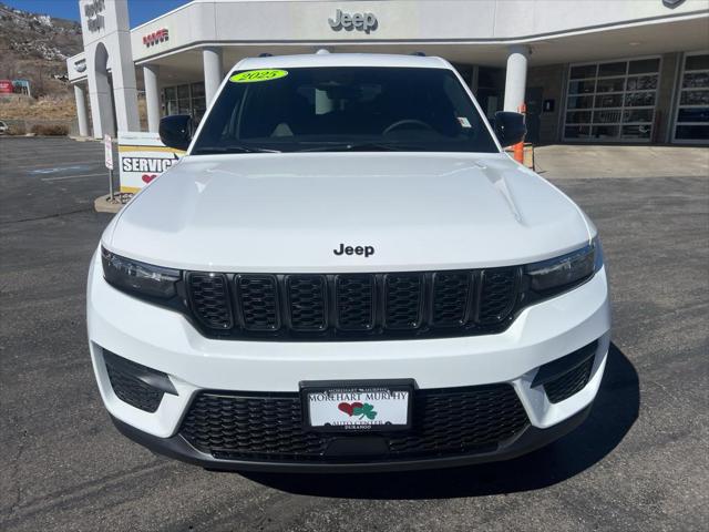 2025 Jeep Grand Cherokee GRAND CHEROKEE ALTITUDE 4X4 2025 Jeep Grand Cherokee GRAND CHEROKEE ALTITUDE 4X4