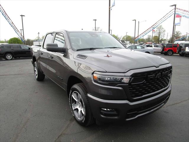 2025 RAM Ram 1500 RAM 1500 TRADESMAN CREW CAB 4X4 57 BOX