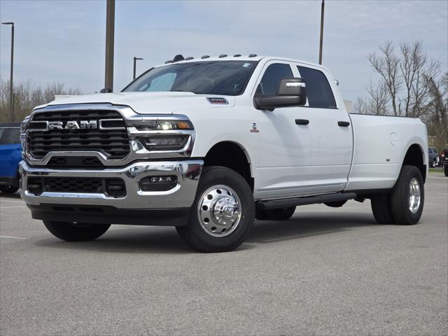 2025 RAM Ram 3500 RAM 3500 TRADESMAN CREW CAB 4X4 8 BOX