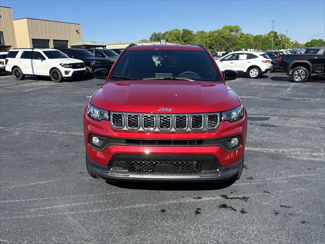 2025 Jeep Compass COMPASS LATITUDE 4X4
