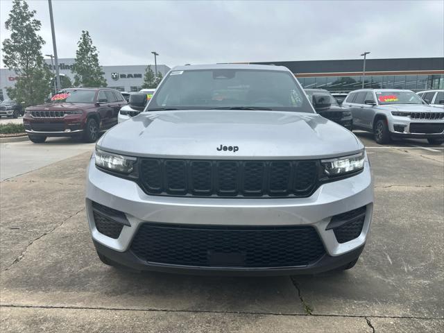 2025 Jeep Grand Cherokee GRAND CHEROKEE ALTITUDE 4X2