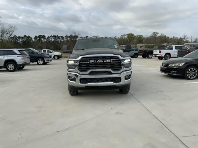 2025 RAM Ram 3500 RAM 3500 TRADESMAN CREW CAB 4X4 64 BOX