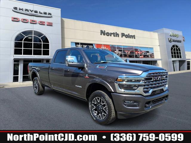 2025 RAM Ram 3500 RAM 3500 LIMITED LONGHORN CREW CAB 4X4 8 BOX