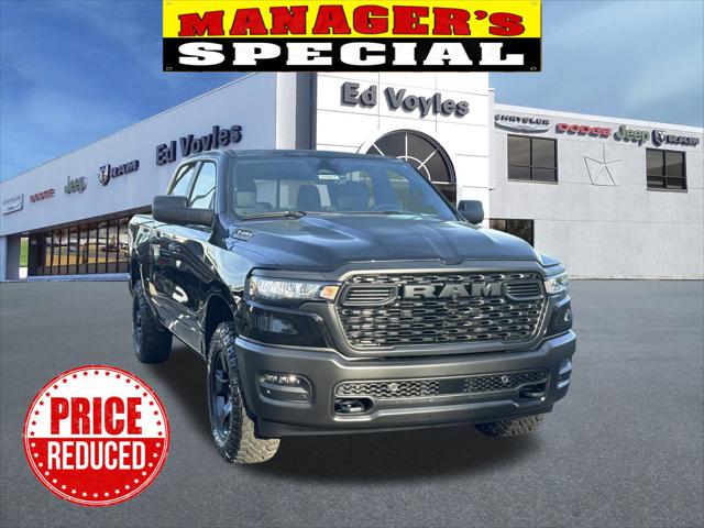 2025 RAM Ram 1500 RAM 1500 WARLOCK CREW CAB 4X4 57 BOX