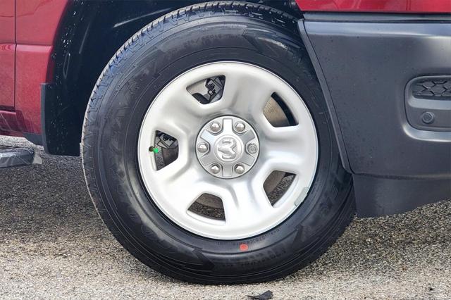 2025 RAM Ram 1500 RAM 1500 TRADESMAN CREW CAB 4X4 57 BOX