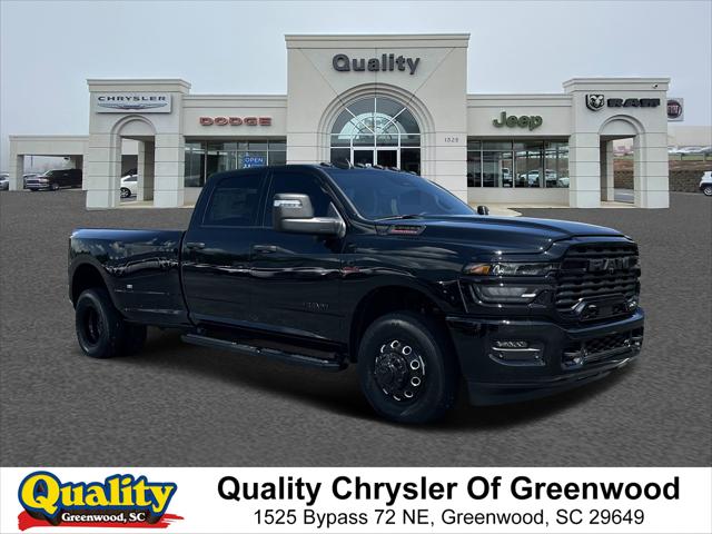 2025 RAM Ram 3500 RAM 3500 BIG HORN CREW CAB 4X2 8 BOX