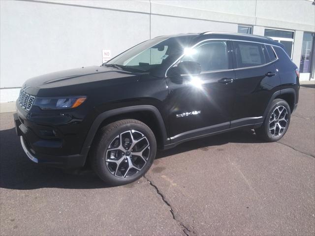 2025 Jeep Compass COMPASS LIMITED 4X4