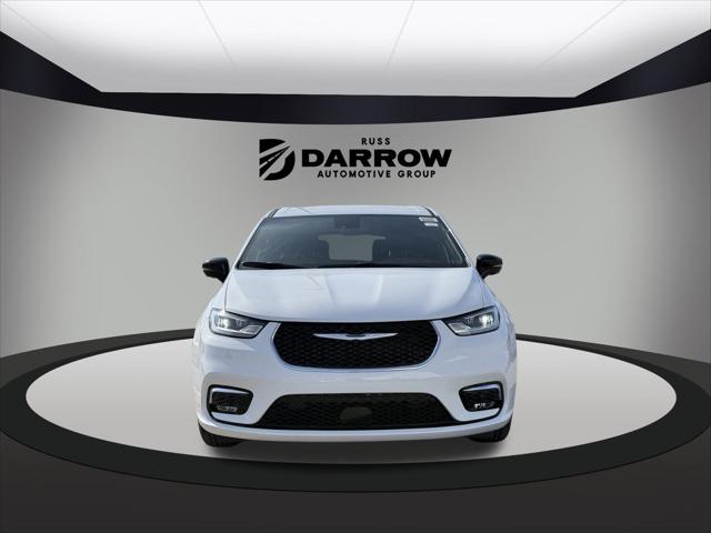 2025 Chrysler Pacifica PACIFICA SELECT