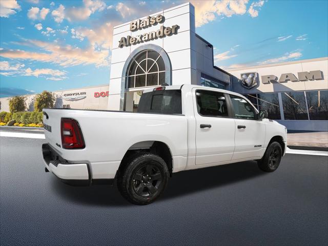 2025 RAM Ram 1500 RAM 1500 TRADESMAN CREW CAB 4X4 57 BOX
