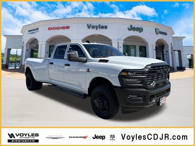 2025 RAM Ram 3500 RAM 3500 TRADESMAN CREW CAB 4X4 8 BOX