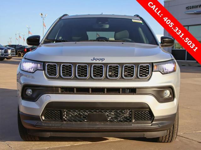 2025 Jeep Compass COMPASS LATITUDE 4X4