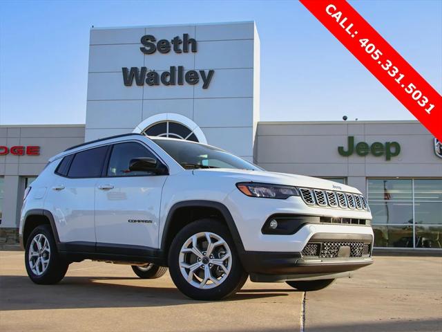2025 Jeep Compass COMPASS LATITUDE 4X4