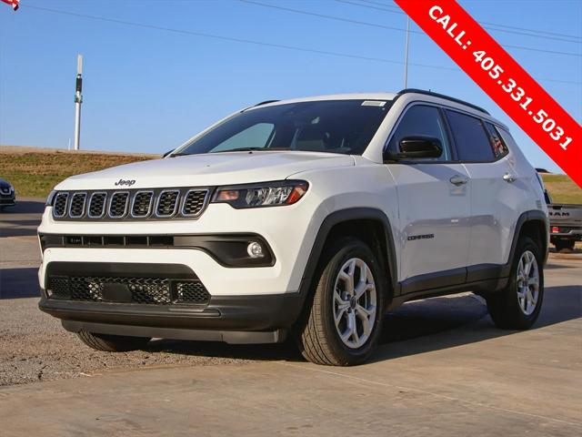 2025 Jeep Compass COMPASS LATITUDE 4X4