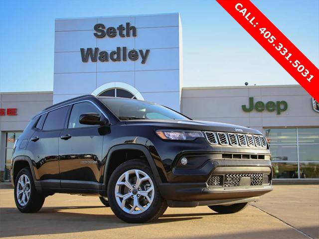 2025 Jeep Compass COMPASS LATITUDE 4X4