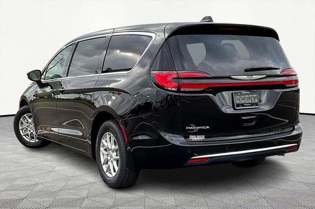 2025 Chrysler Pacifica PACIFICA SELECT