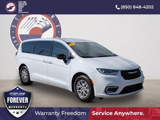 2025 Chrysler Pacifica PACIFICA SELECT