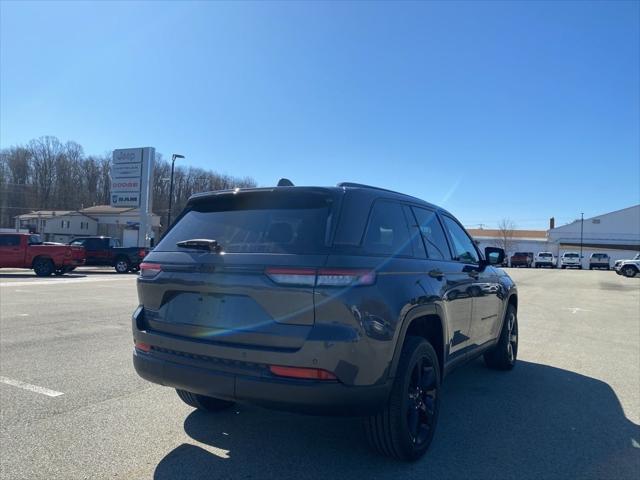 2025 Jeep Grand Cherokee GRAND CHEROKEE ALTITUDE 4X4