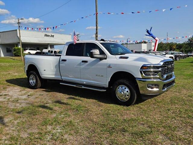 2025 RAM Ram 3500 RAM 3500 BIG HORN CREW CAB 4X4 8 BOX