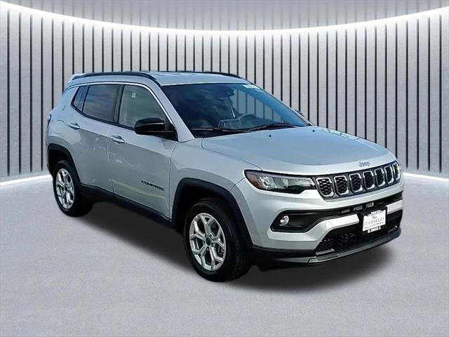 2025 Jeep Compass COMPASS LATITUDE 4X4 2025 Jeep Compass COMPASS LATITUDE 4X4