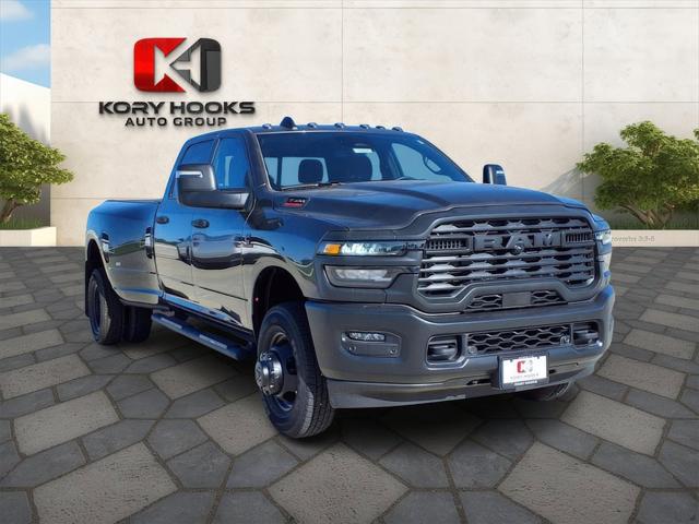 2025 RAM Ram 3500 RAM 3500 TRADESMAN CREW CAB 4X4 8 BOX