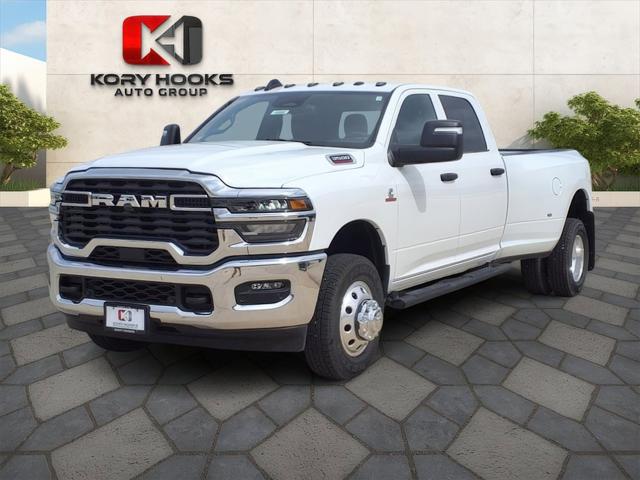 2025 RAM Ram 3500 RAM 3500 TRADESMAN CREW CAB 4X4 8 BOX